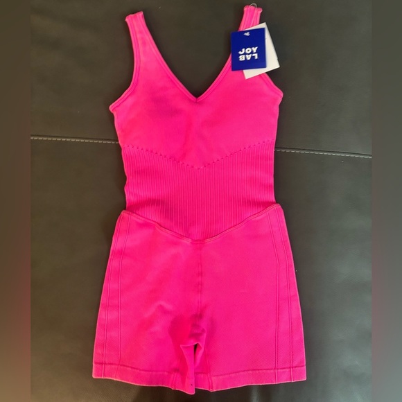 JoyLab Pants - NWT JoyLab Women’s Seamless Short Active Bodysuit Hot Pink XS